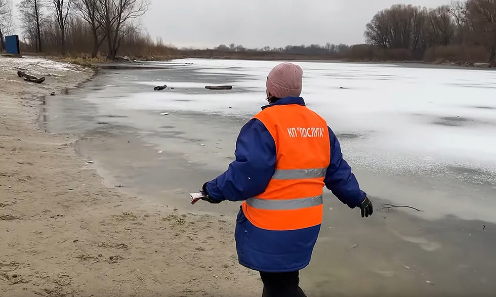 До Водохреща у Прилуках готують берег пляжу для охочих загартуватися