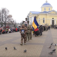 На щиті до рідного дому повернувся Станіслав Карий