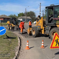 У Прилуках шляховики фрезерують дороги