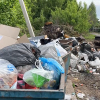 Ведуться роботи з облагородження зелених зон, парків, скверів та контейнерних майданчиків