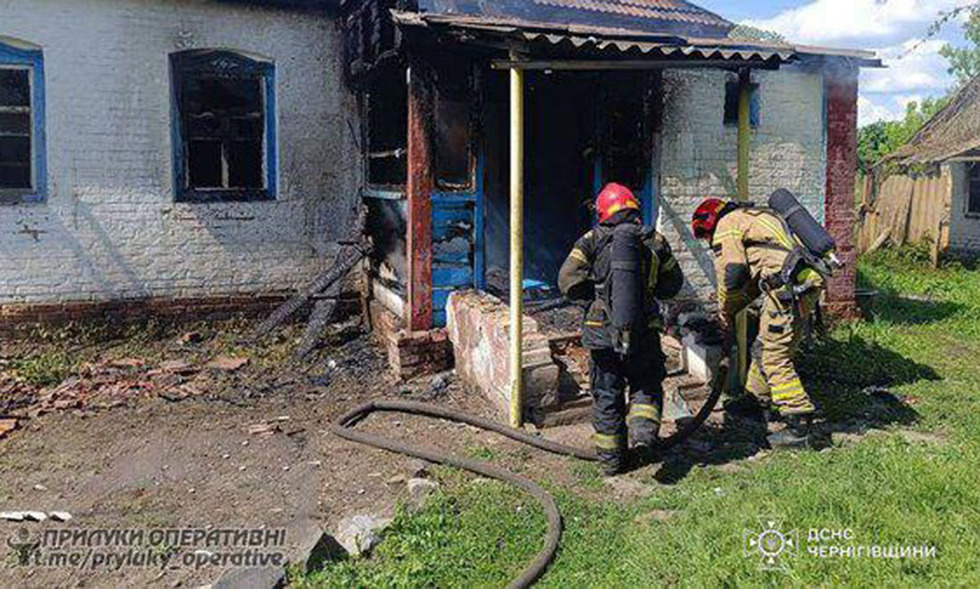 На Прилуччині у пожежі через необережність під час куріння загинула людина