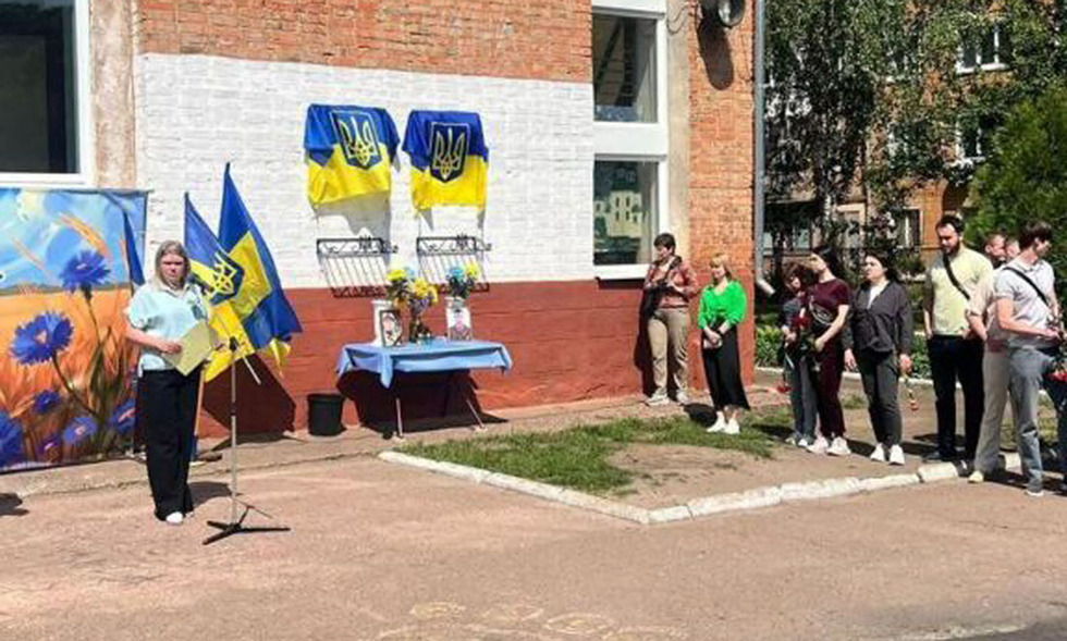 У Прилуках відкрили меморіальні дошки на честь двох загиблих військових