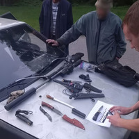 Жителя Прилук підозрюють у незаконному полюванні: виявили в авто частину туші лося та мисливську зброю
