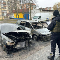 У Прилуках судитимуть чоловіка, причетного до підпалів кількох автівок