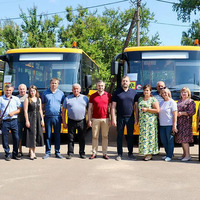 П’ять громад Чернігівщини отримали нові шкільні автобуси, придбані за кошти держсубвенції за співфінансування