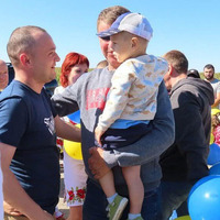Прилуцька громада зустріла військового Олександра Хімича, який повернувся з російського полону