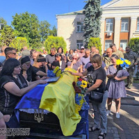 У громаді на Прилуччині попрощалися із загиблим військовим ЗСУ Сергієм Кулішем