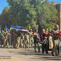У Прилуках попрощалися із загиблим військовим ЗСУ Олексієм Лисенком