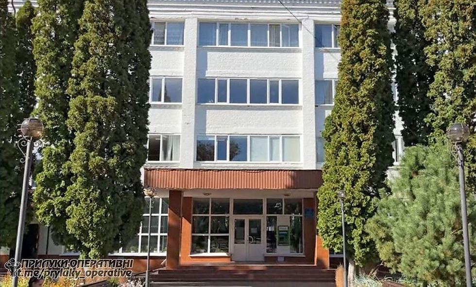 У прилуцькому педколеджі студенти бойкотують навчання, один з викладачів голодує