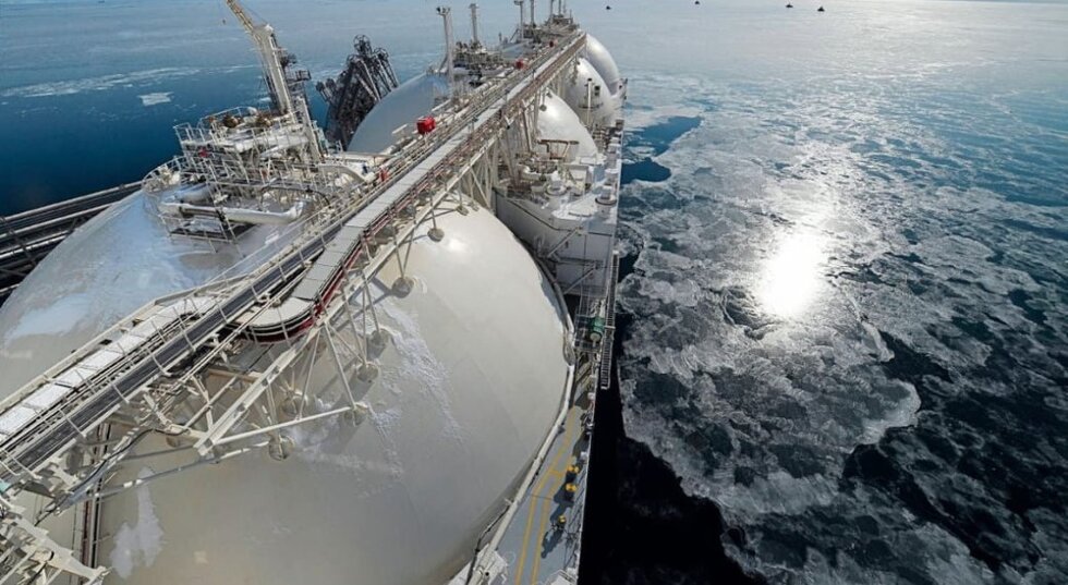 Деякі країни ЄС заплатили росії за газ більше, ніж виділили на допомогу Україні