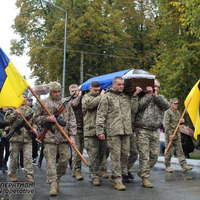 У громаді на Прилуччині попрощалися із загиблим військовим ЗСУ Олександром Горовим