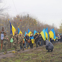 У громаді на Прилуччині провели в останню путь загиблого військового ЗСУ Юрія Гайдая
