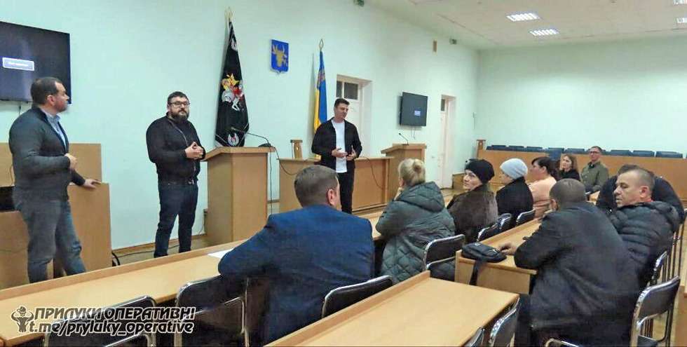 У Прилуках обговорили встановлення валідаторів у міських автобусах