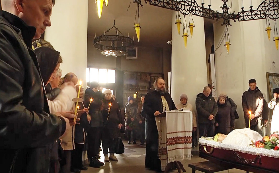 Прилуки попрощалися зі скульптором Семеном Кантуром