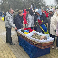У Прилуках провели в останню путь загиблого військового ЗСУ Михайла Асташенкова