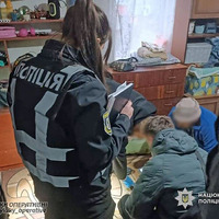 Зберігав вдома зброю та набої: жителю Прилуччини повідомили про підозру