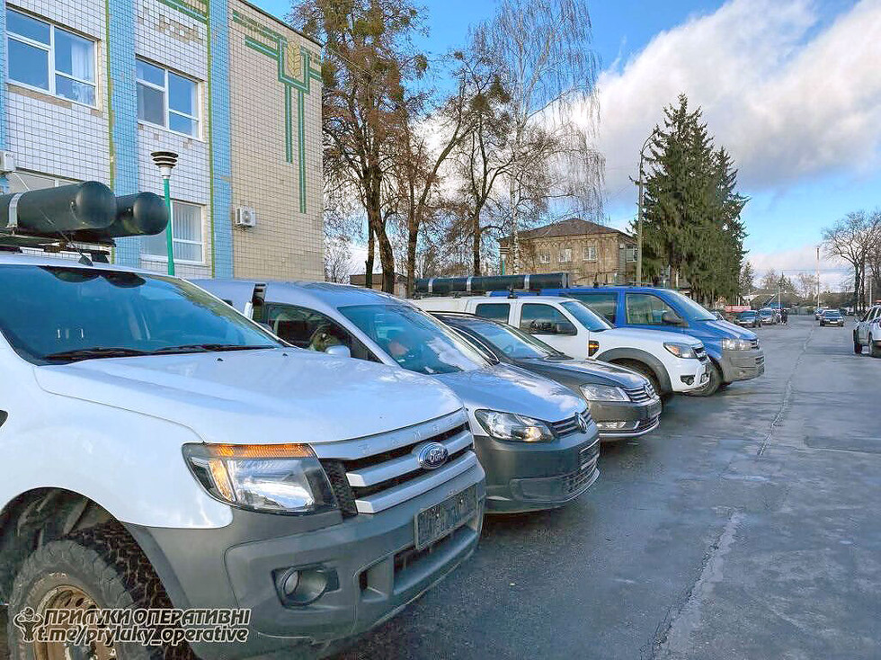 Громада Прилуччини отримала п’ять автомобілів від партнерів з Німеччини