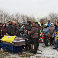 У громаді на Прилуччині попрощалися із загиблим військовим ЗСУ Сергієм Савченком