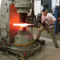 У Прилуках жителі скаржаться на роботу кузні