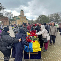 У Прилуках попрощалися із загиблим військовим ЗСУ Вячеславом Калішем
