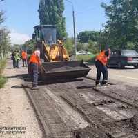 У Прилуках стартував ремонт доріг з асфальтним покриттям