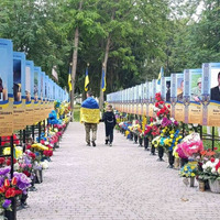 Після 4-х років полону додому на Прилуччину повернувся захисник Маріуполя Костянтин Павлюченко