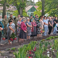 У селі на Прилуччині відкрили меморіальні дошки трьом загиблим військовим