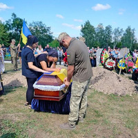 На Прилуччині провели в останню путь військового ЗСУ Сергія Гайдука