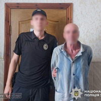Через конфлікт спалив будинок односелиці: на Прилуччині затримали підозрюваного