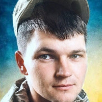 На Прилуччині провели в останню путь загиблого військового ЗСУ Сергія Коломійця